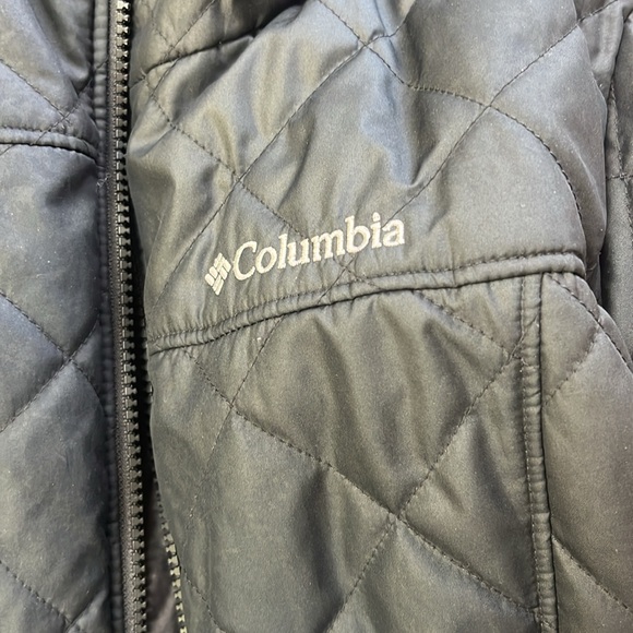 Black Columbia Jacket - Picture 2 of 3